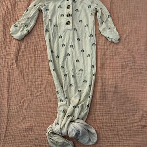 Lou Lou & Company Cream Rainbow Kids Footie